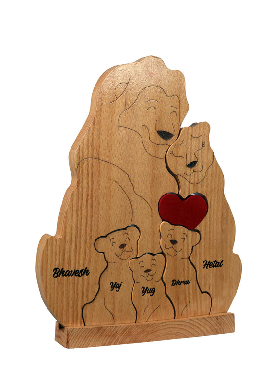 Lion family of 5- with 3 babies